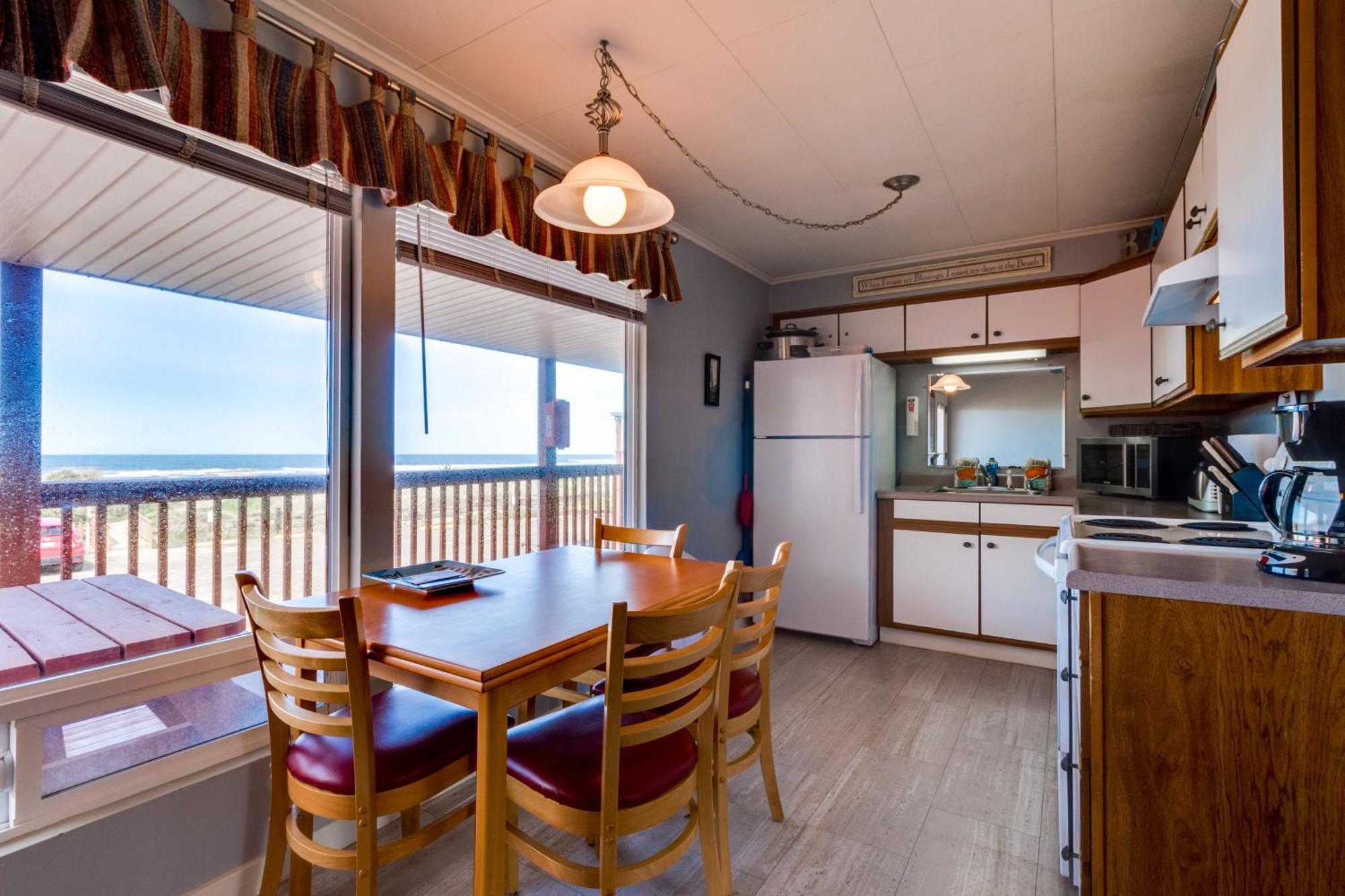 Getaway Oceanfront Lodging Villa Rockaway Beach Rom bilde