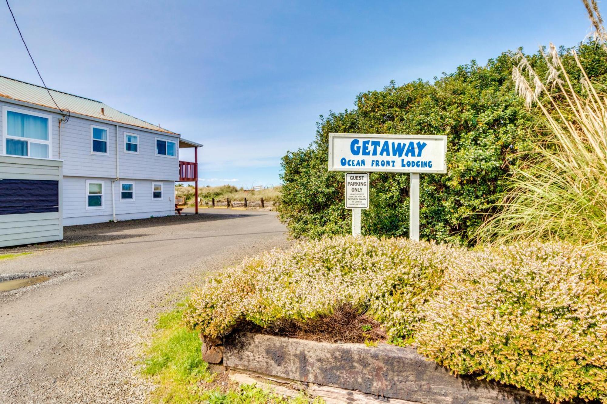 Getaway Oceanfront Lodging Rockaway Beach Rom bilde