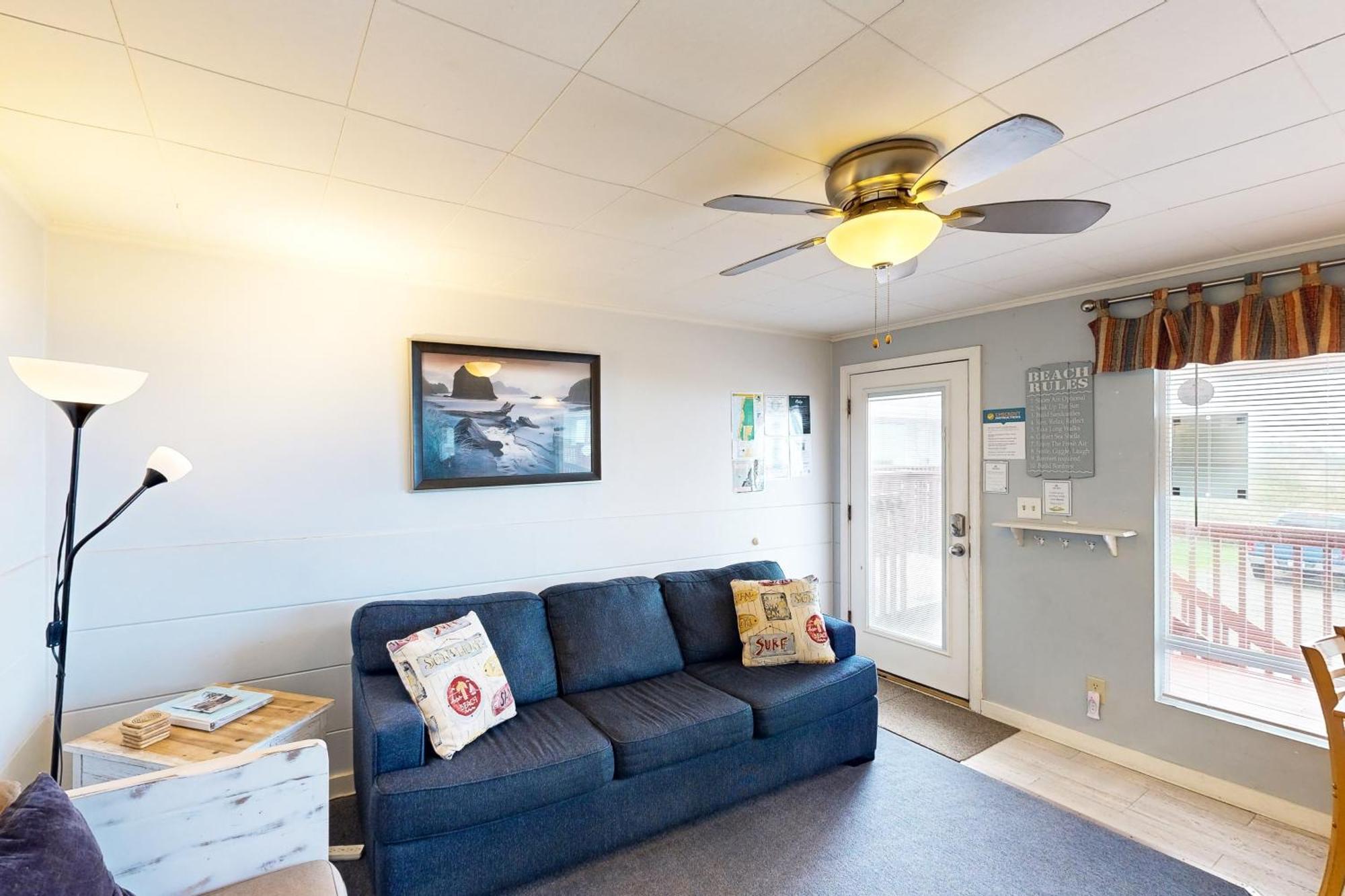 Getaway Oceanfront Lodging Rockaway Beach Rom bilde