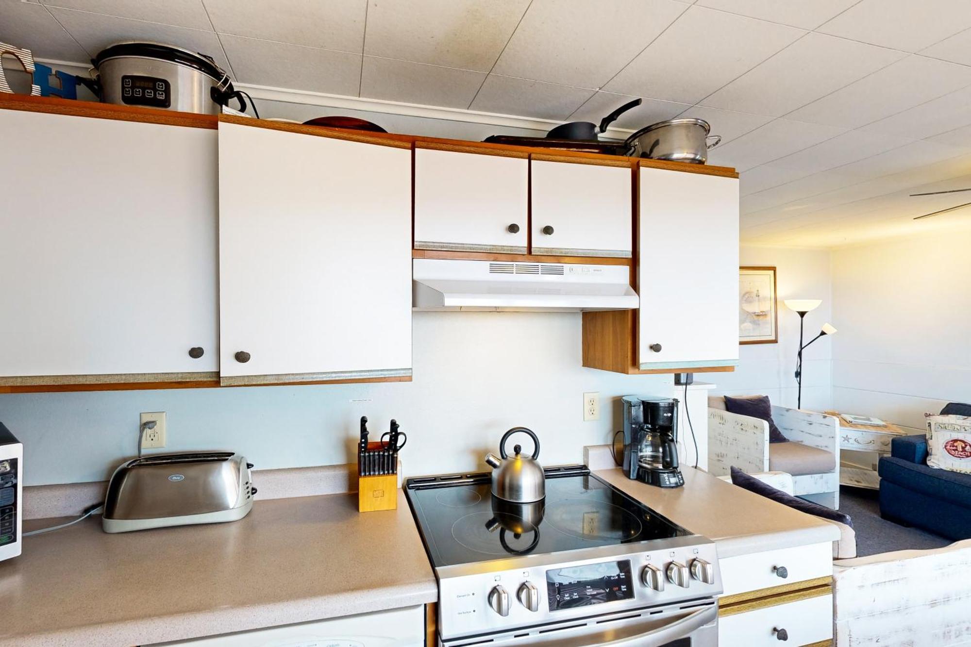 Getaway Oceanfront Lodging Rockaway Beach Rom bilde