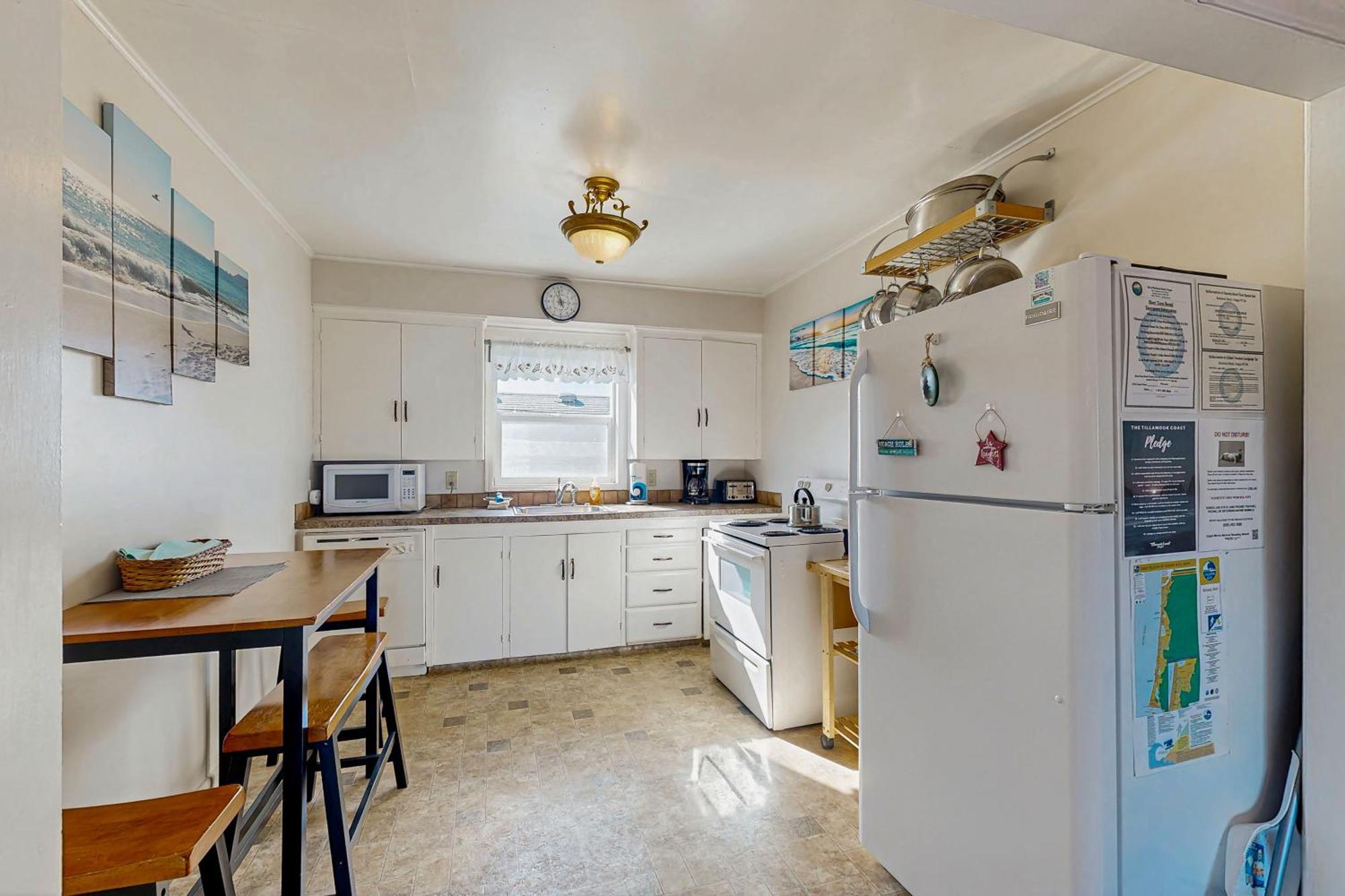 Getaway Oceanfront Lodging Rockaway Beach Rom bilde